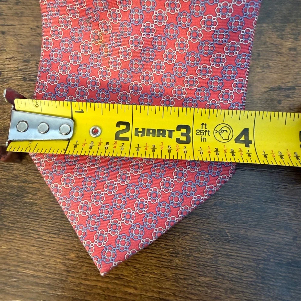 Jos A Bank Tie Lot of 2 Mens 100% Silk Signature Collection Geometric Floral USA